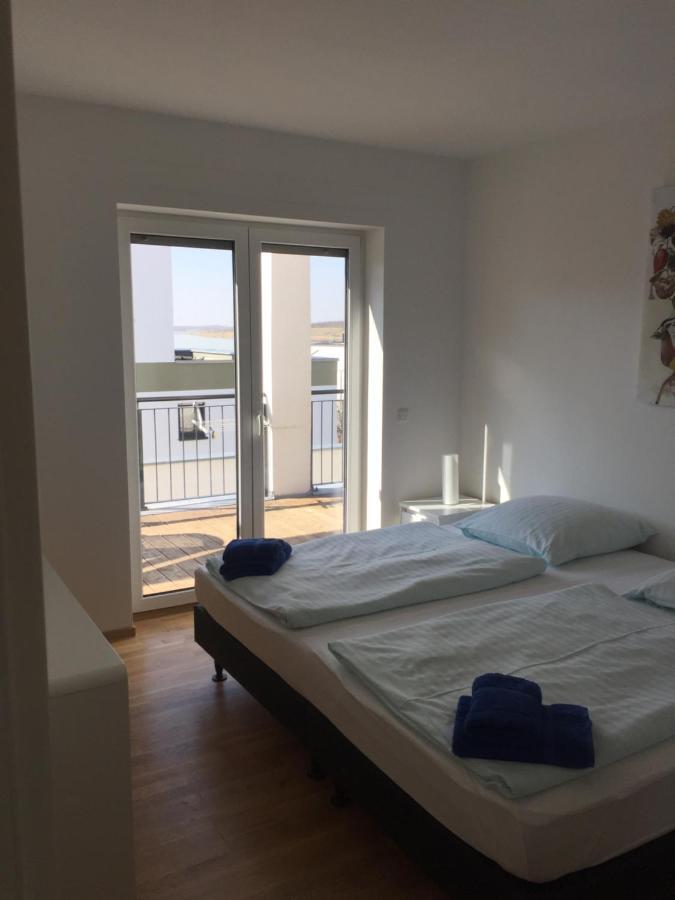 Appartements Am Hafen Цвенкау Экстерьер фото