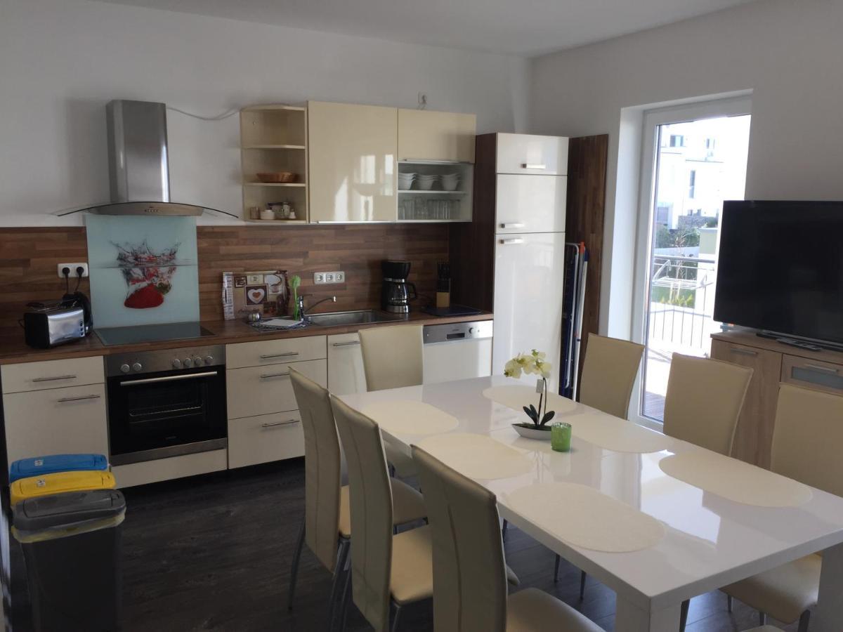 Appartements Am Hafen Цвенкау Экстерьер фото
