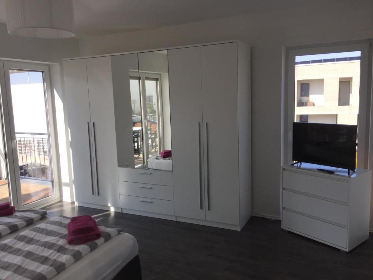 Appartements Am Hafen Цвенкау Экстерьер фото