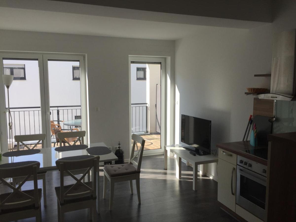 Appartements Am Hafen Цвенкау Экстерьер фото