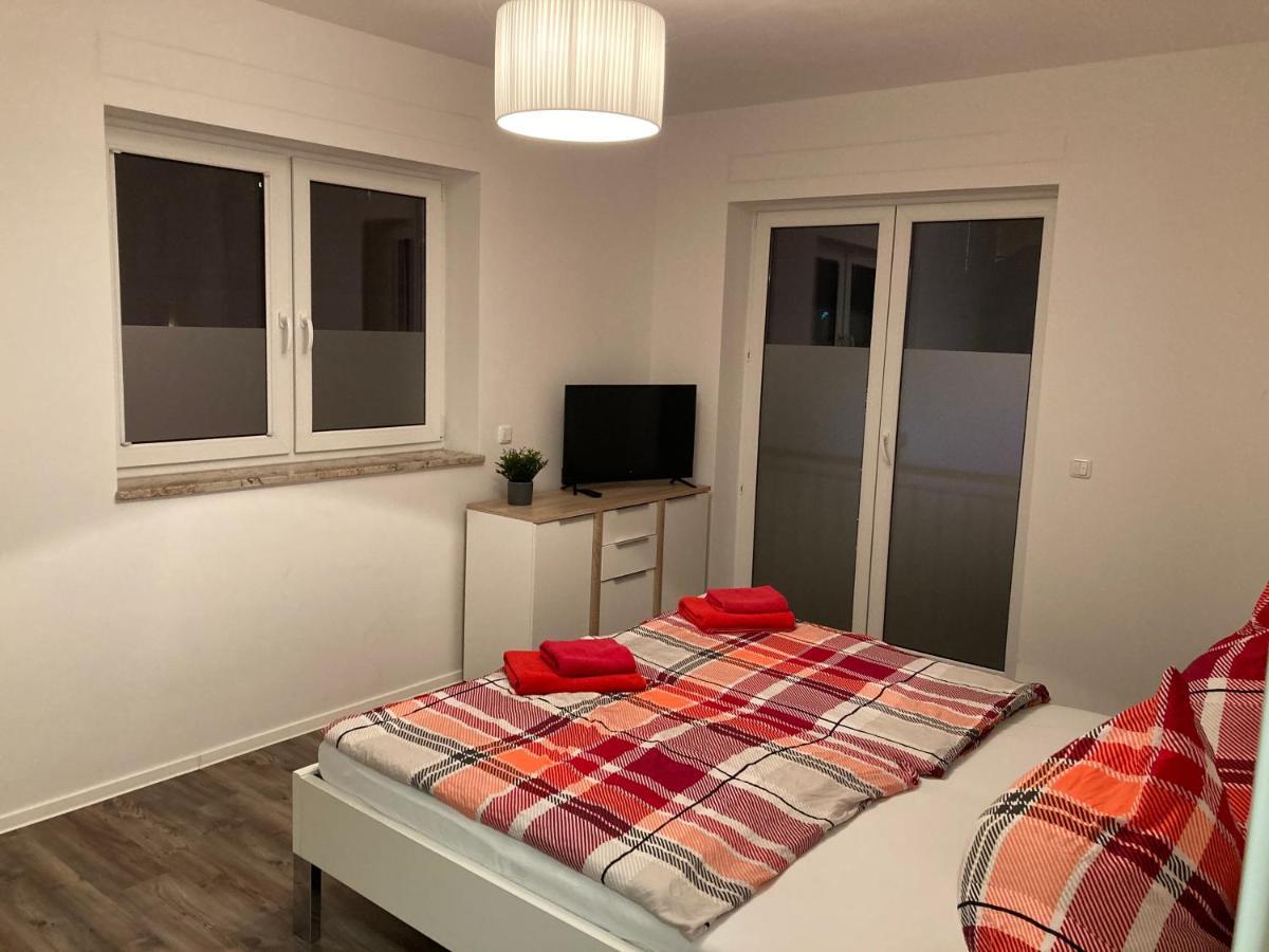 Appartements Am Hafen Цвенкау Экстерьер фото
