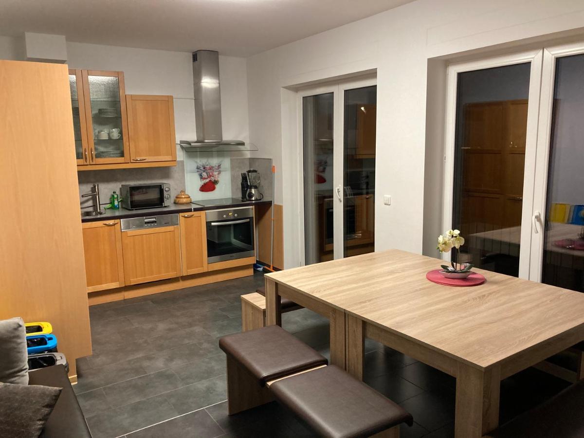 Appartements Am Hafen Цвенкау Экстерьер фото